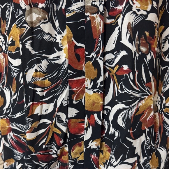 NEW Floral Print Women's Top - Black, Red, Yellow - Picture 11 of 16